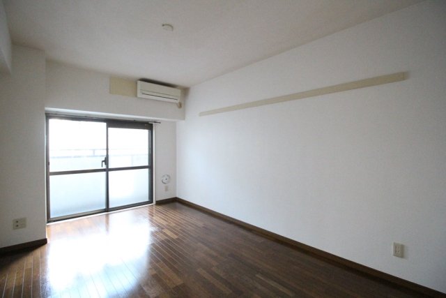 メゾンカルム横浜4階 同建物別部屋の参考画像