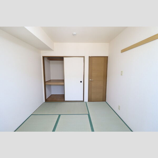 シャネルI&S206号室 和室