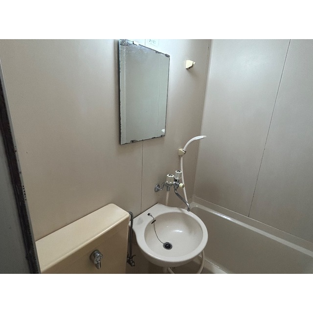 ライフピアブラウン202号室 内観