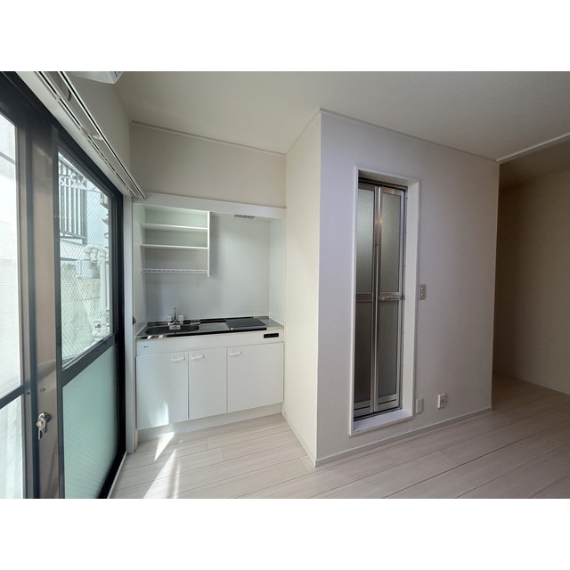 クリスタルヴィレッジV-111121号室 同建物別部屋の参考画像