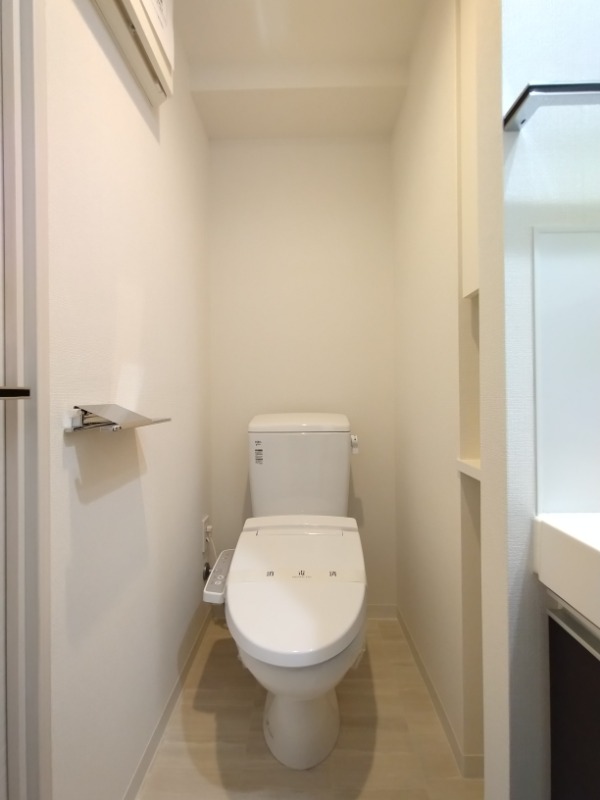 メイクスデザイン入谷アジールコート トイレ