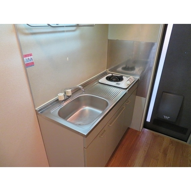 セゾン世田谷0102号室 キッチン