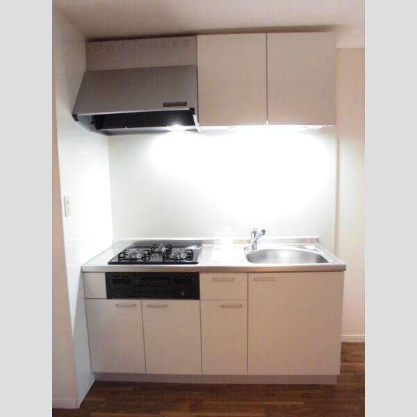 クレセントハイム203号室 システムキッチン新規設置♪(2019/11)