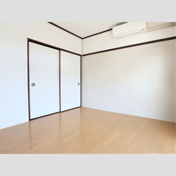 大沢ハイツ201号室 洋室(別角度)