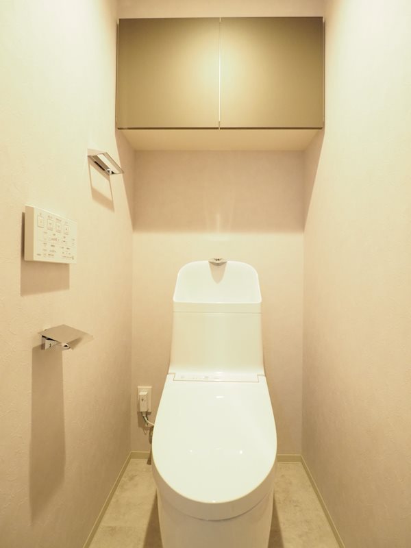 ドゥーエ日暮里2階 トイレ