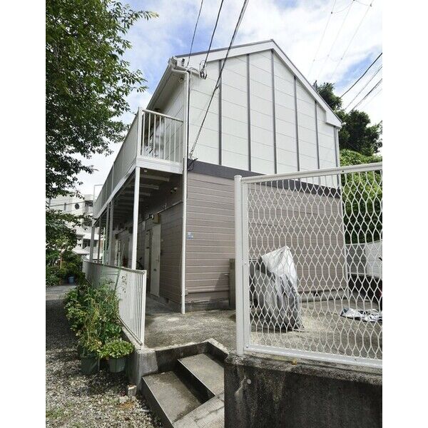 ロイヤルエモンド藤沢 外観