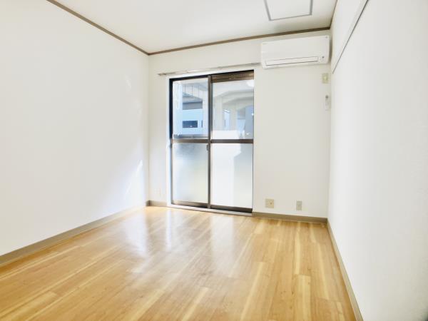 サニーハイツ1階 リビング