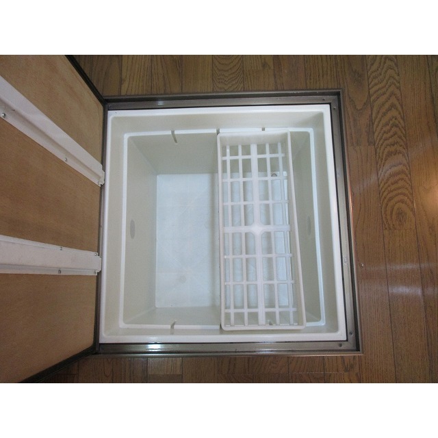 アルカディア 床下収納