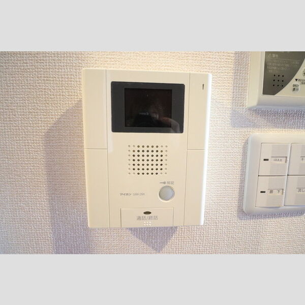 ノーブルヒルズ1005号室 セキュリティ設備　モニター付きインターホン