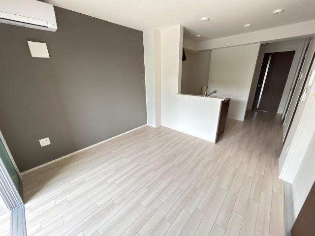 キャメロット八王子106号室 リビング