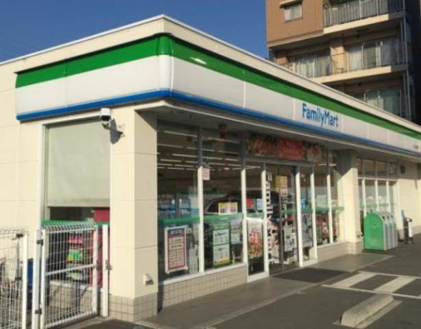KTコーポハヤセ3階 ファミリーマート 川口戸塚東店