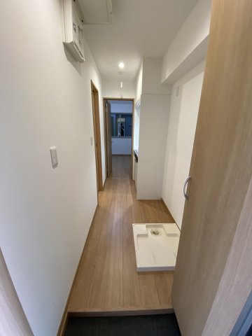サニーコート富岡202号室 玄関