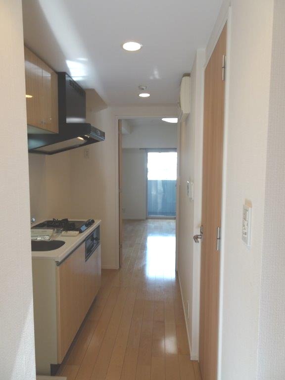 クレイシア新大塚 内観