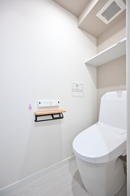 ＥＳ－Ｇｒａｎｄｅ東中野2階 トイレ