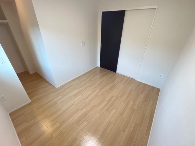 サウザンドリーフ203号室 室内