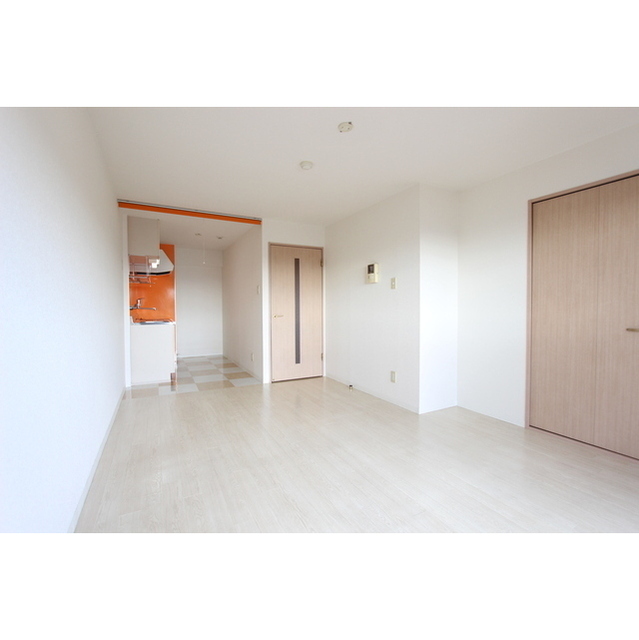 ロワジール204号室 リビング