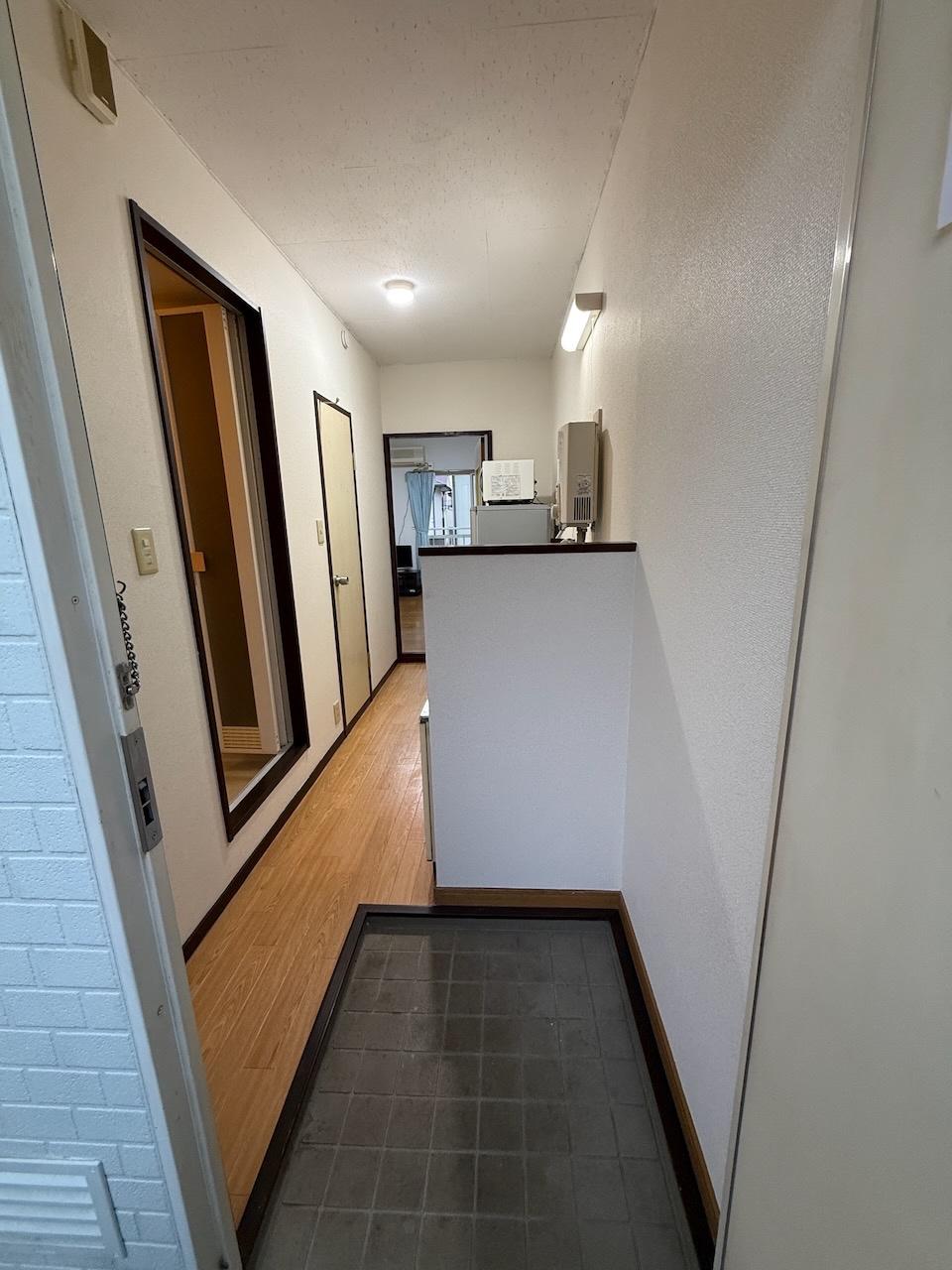 サンシティ新倉 玄関