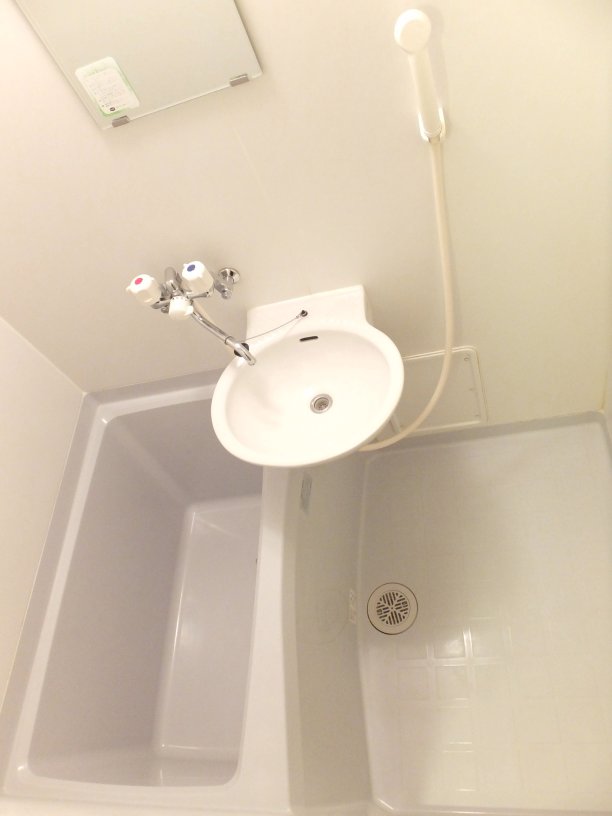 レオパレスＲＩＴＺ－Ⅰ 浴室換気乾燥機付き