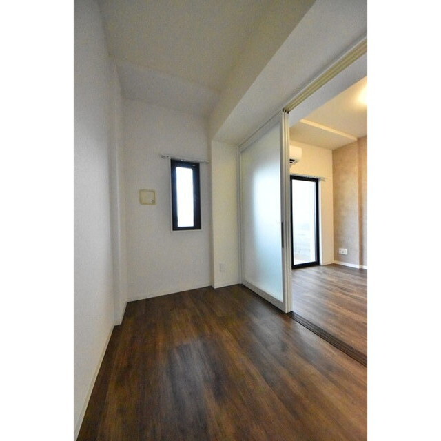 CRESCENT COURT0319号室 内観