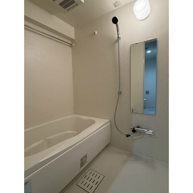 プレール・ドゥーク亀戸小村井101号室 お風呂