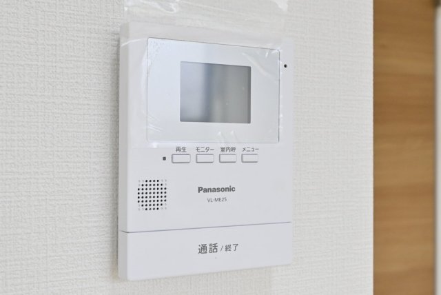 ロイド二子新地2階 モニター付インターフォン