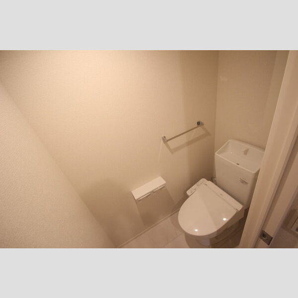 D-paina港南105号室 温水洗浄暖房便座