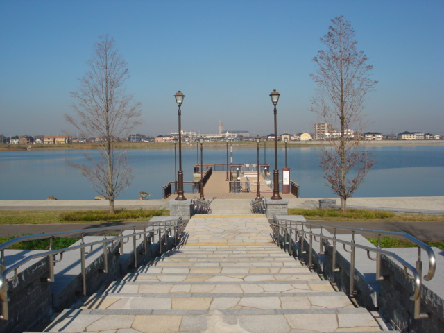 フォルティア レイク遊歩道まで100ｍ