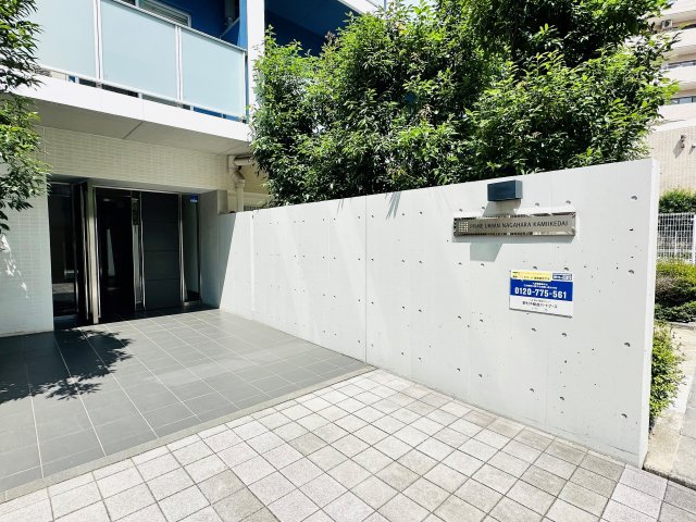 プライムアーバン長原上池台206号室 エントランス