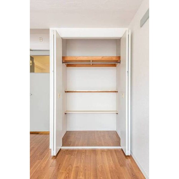 ラ・レジダンス・ド・鷺沼0214号室 収納