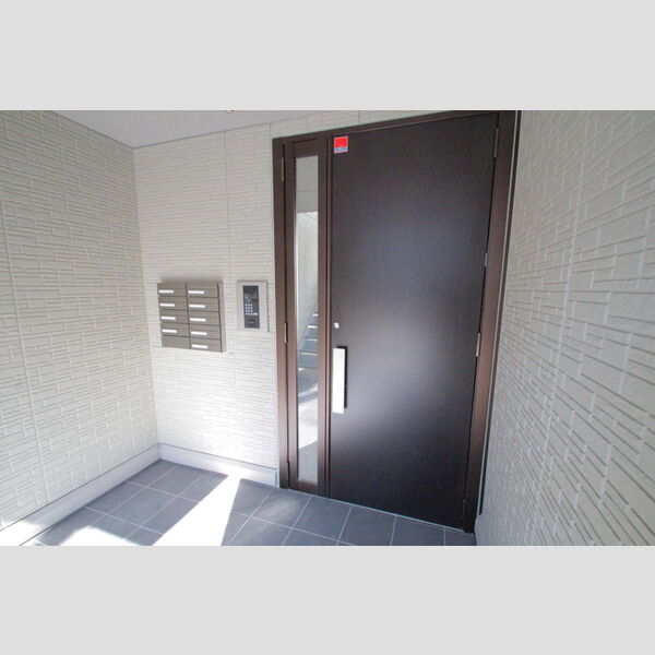 ボナール北綾瀬 エントランス