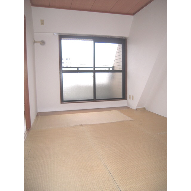 ウィングス竹ノ塚 リビング