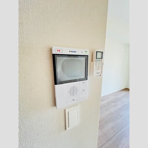ファンディ平塚 モニター付きインターホン