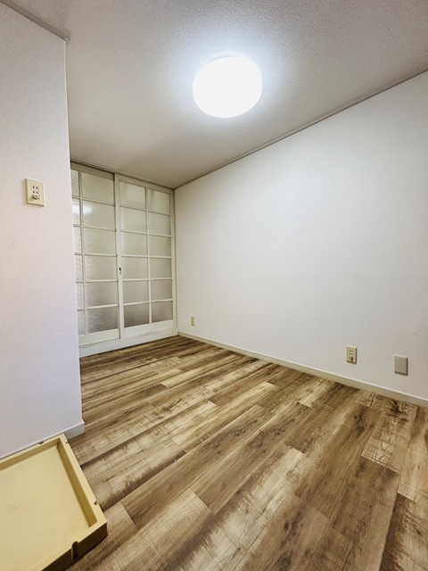 ジュネパレス鎌倉第３0102号室 リビング