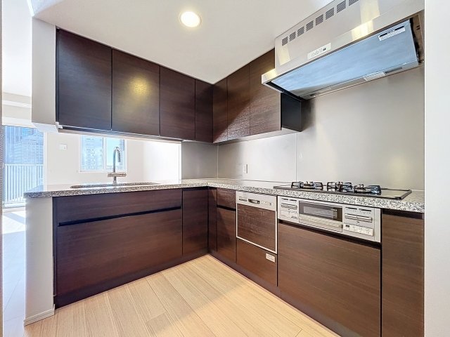 ザ・パークハウス　新宿タワー14階 キッチン