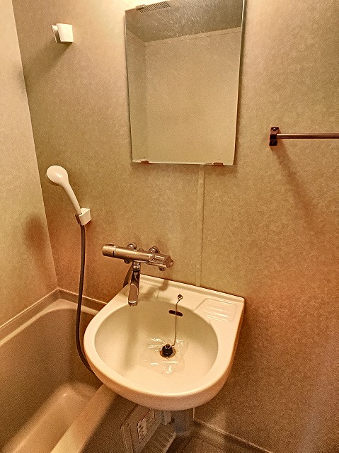 サマックス・シャローム1階 部屋その他