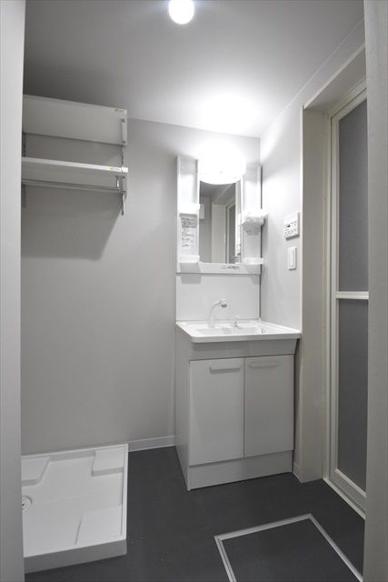 ＣＲＡＳＴＩＮＥ土呂 洗面