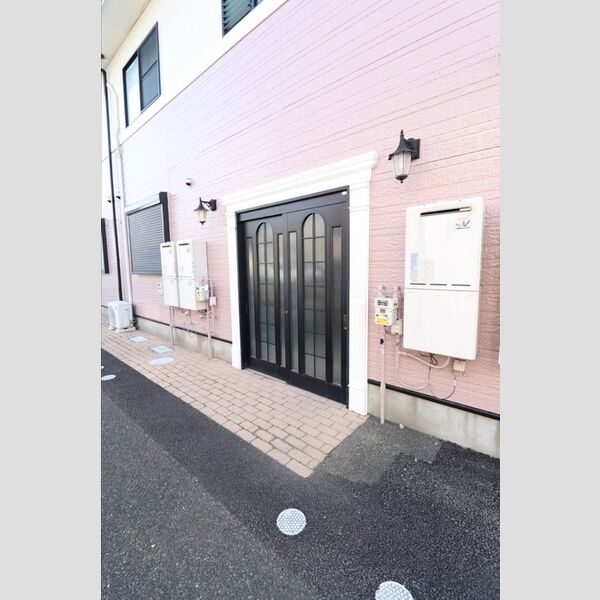 りぜーる・みさと　弐番館 エントランス