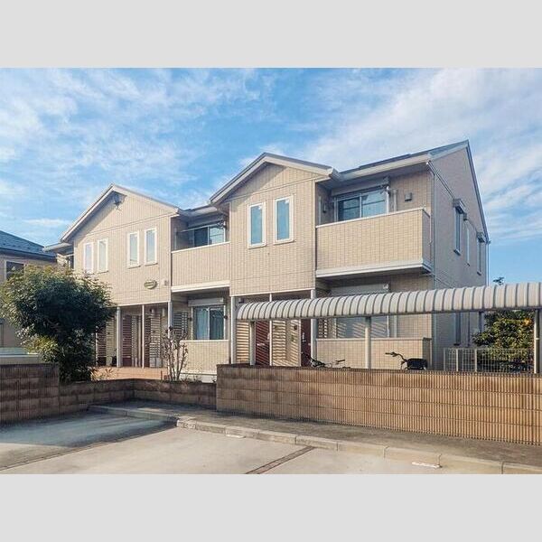 シャイン・カワナベの外観画像