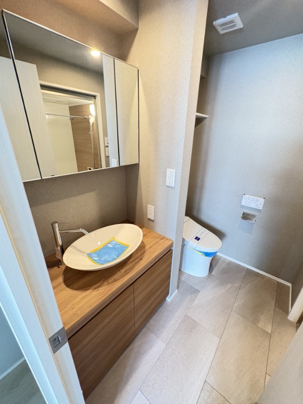 レジディア文京湯島4階 同建物別部屋の参考画像