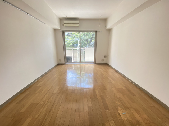 スリジエ田園調布2階 部屋その他
