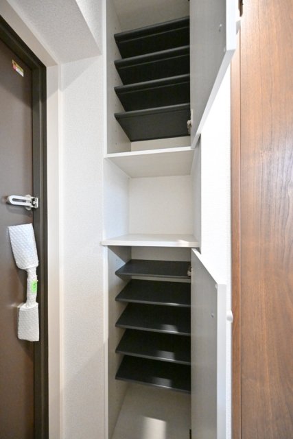 エルミ上落合3階 収納