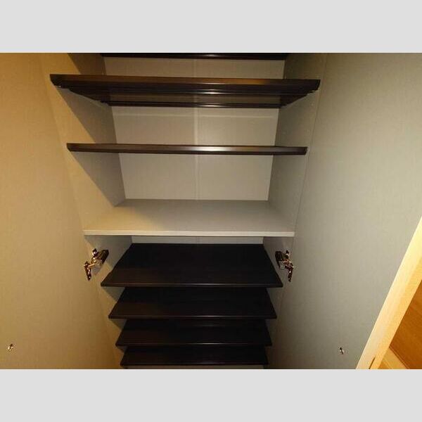 グラナーデ六町Ⅱ305号室 同建物別部屋の参考画像