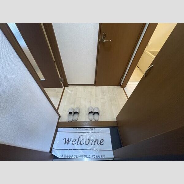 アルカンシェル 玄関