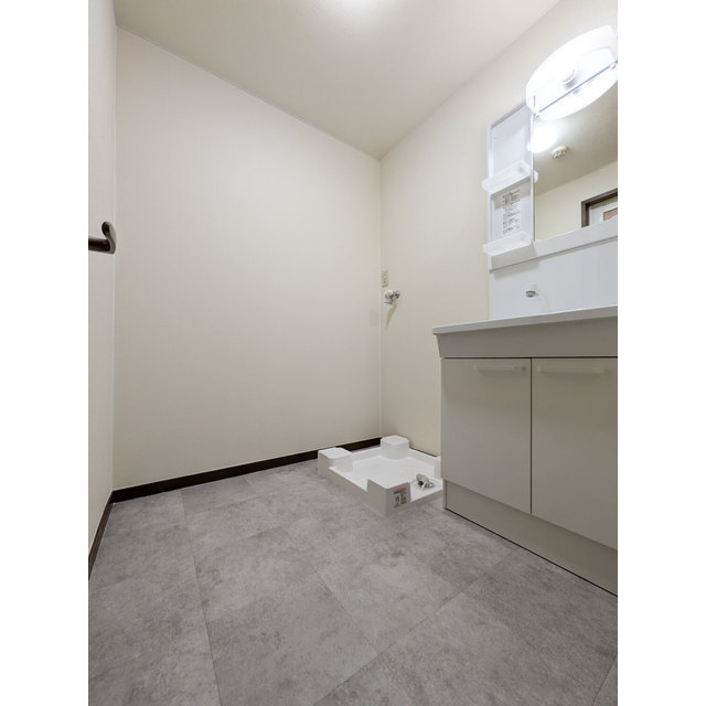 モンメール大磯302号室 内観