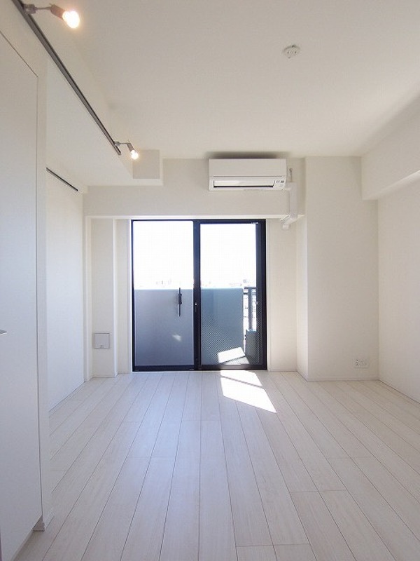 ステージグランデ蒲田アジールコート リビング