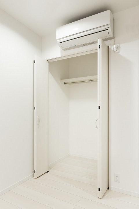Ｍｉｎｅｒｖａ エアコン　クローゼット