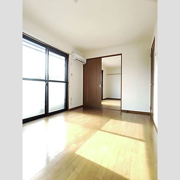 コンフォート豊田 リビング