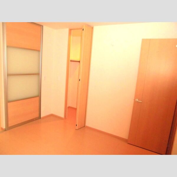 モンターニュ102号室 洋室