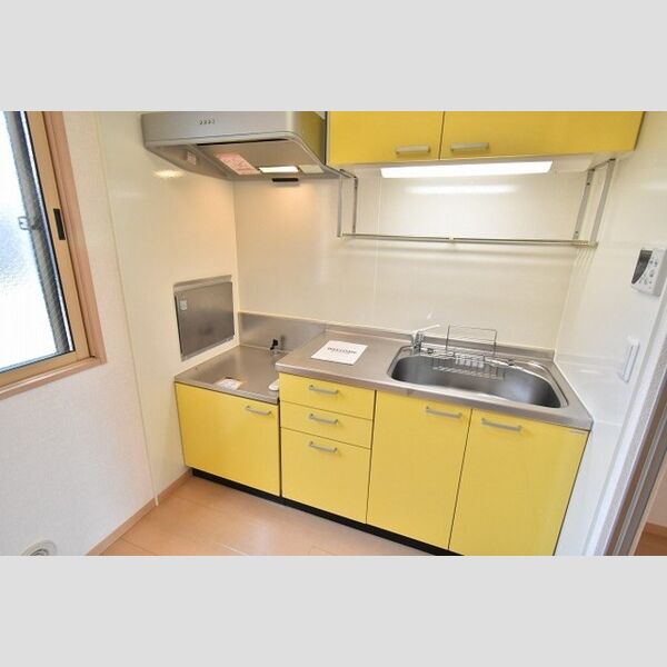 フォンティーヌ　　S103号室 明るい色彩の独立キッチン