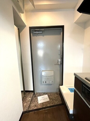 メゾンパール豊玉2階 玄関　※前回募集時2023年1月玄関